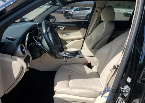 2018 Mercedes-Benz Glc 300 4Matic из США, поврежденный, VIN WDC0G4KB3JV111657